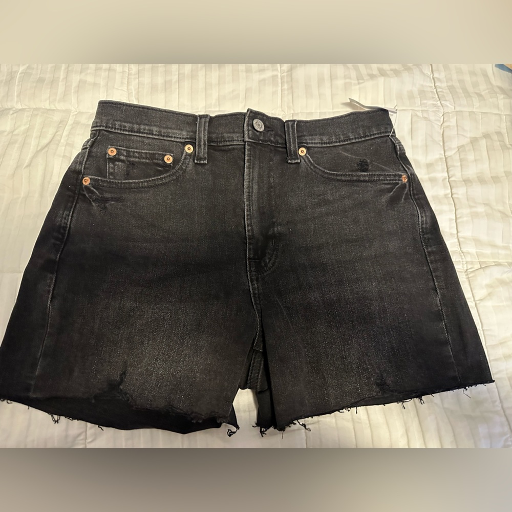 Gap 4” High Rise Shorts